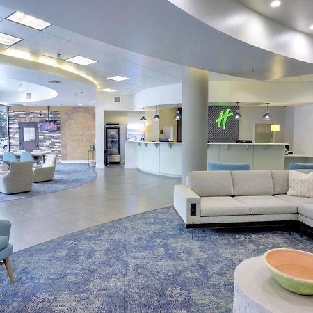 Holiday Inn Gainesville-University Center By Ihg Экстерьер фото